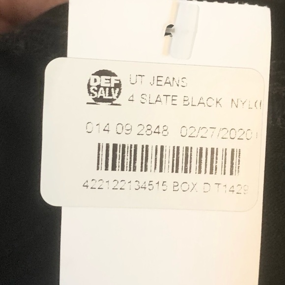 Universal thread black jeggings size 4 - Picture 11 of 16